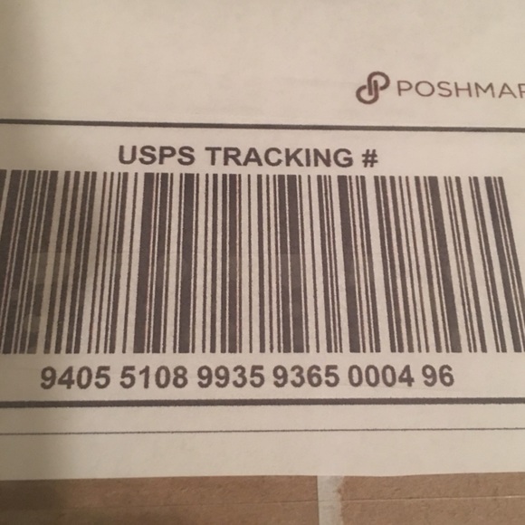 UGG Australia Short Black Sequin Sparkle Boots - Picture 6 of 6